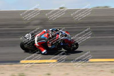 media/Apr-05-2024-Apex Assassins-CVMA Friday Practice (Fri) [[ee2ef04f2b]]/3-Racer 2/Session 3 (Bowl Speed Pans)/